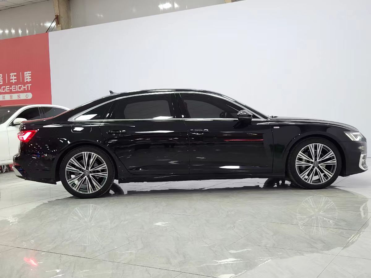 
								Audi A6L 2019 full									