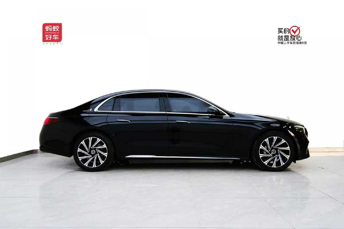 
								Mercedes-Benz E300L 2024 full									