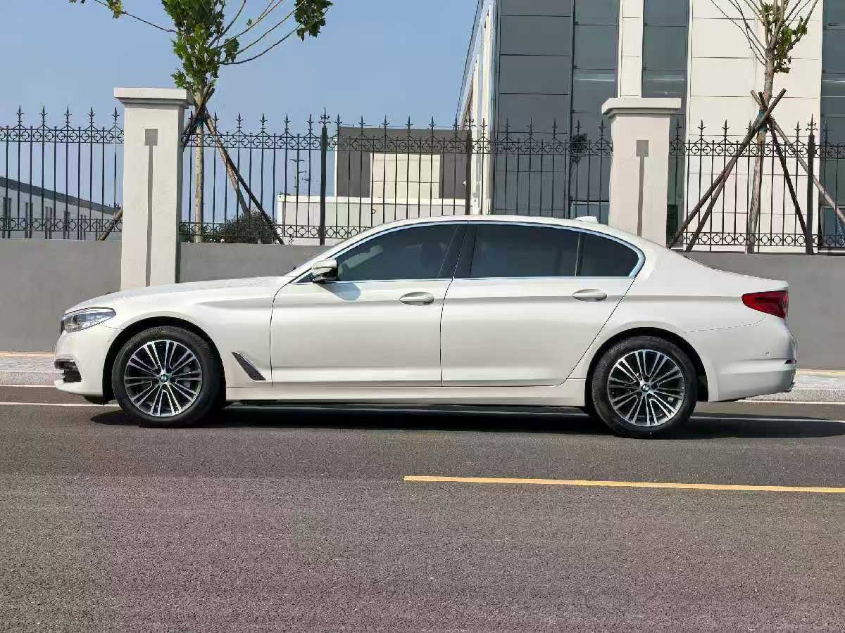 
								BMW 530Li 2020 full									