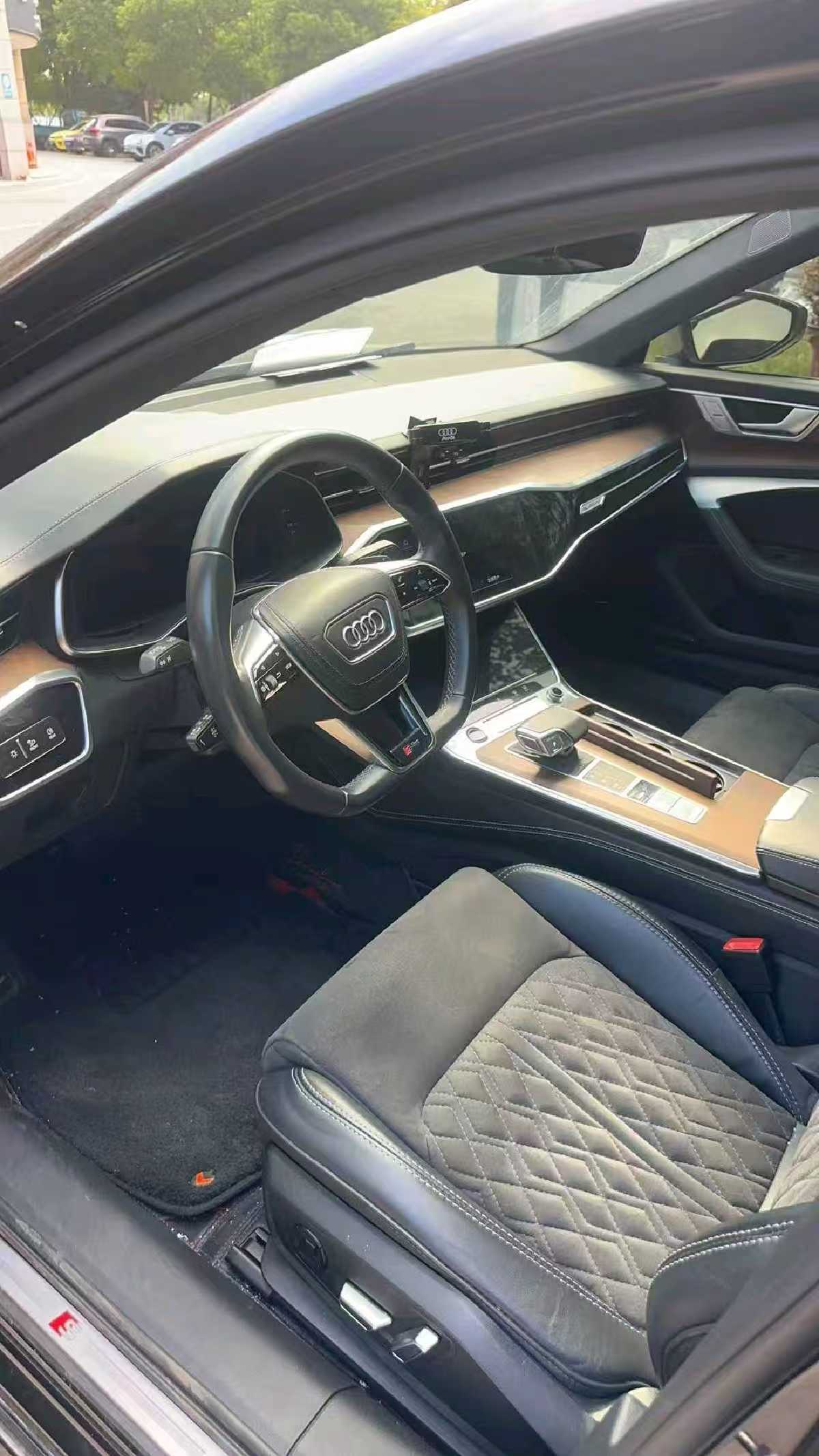 
								Audi A6L 2023 full									