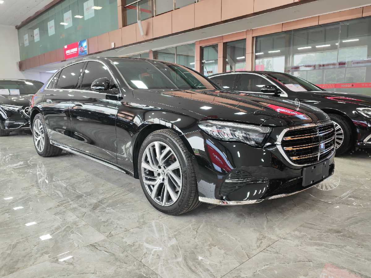 
								Mercedes-Benz E300L 2025 full									