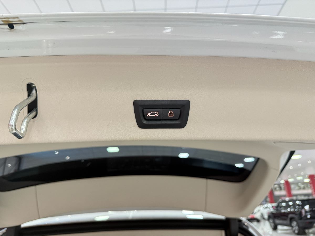 
								BMW X3 2019 full									