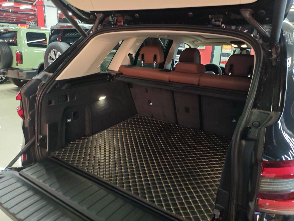 
								BMW X5 2020 full									