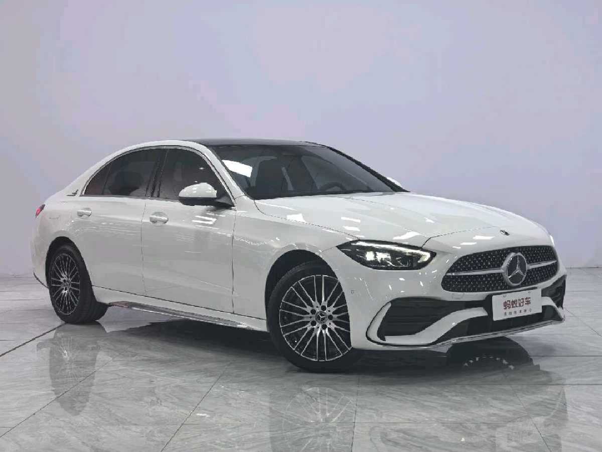 
								Mercedes-Benz C260L 2023 full									