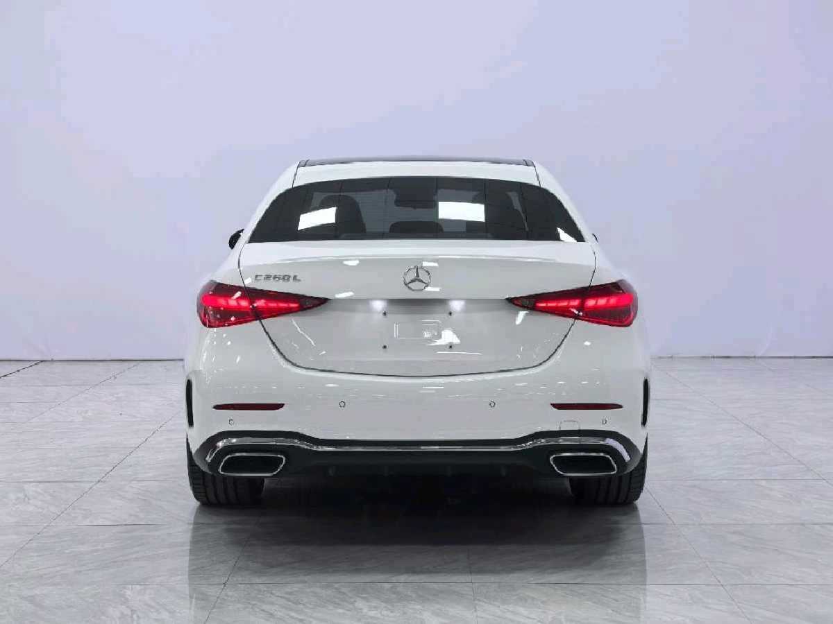 
								Mercedes-Benz C260L 2023 full									