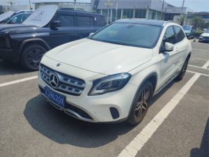 Mercedes-Benz GLA 200 2017